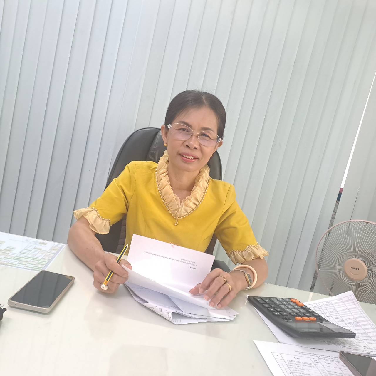 พช.สุวรรณภูมิ จังหวัดร้อยเอ็ด ประชุมประจำเดือนและกล่าวกตเวทิตาจิตแด่หัวหน้าสุมาลี ทองหนา